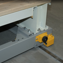 Movable Cantilever Mobile