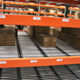 Carton Flow Rack Boxes – Loading