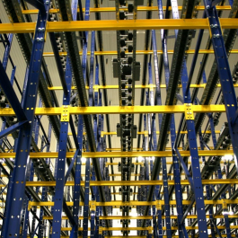 Pallet Flow Rack From Warehouse Floor