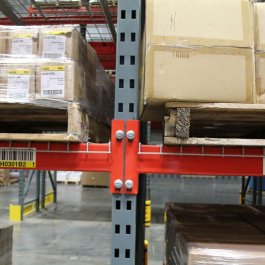 T-Bolt Pallet Rack with Pallets