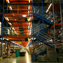 Pick Module Side View With  Product & Conveyor