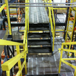 Integrated Stairs in Picking Module
