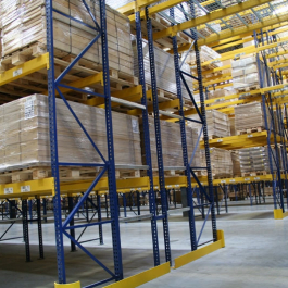 Structural Pallet Racking In Warehouse