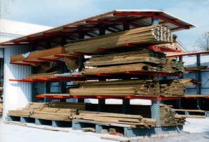 Cantilever lumber