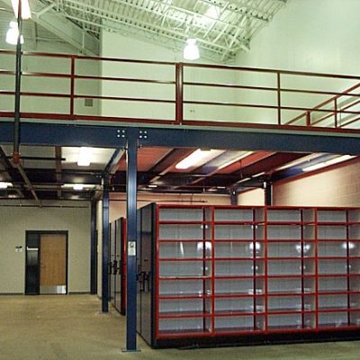 Steel Mezzanine with Warehouse Storage Below