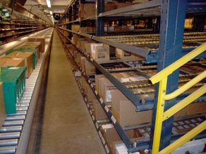 carton flow to conveyor1