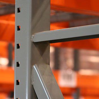 Heavy-Duty-Pallet-Rack-Bracing